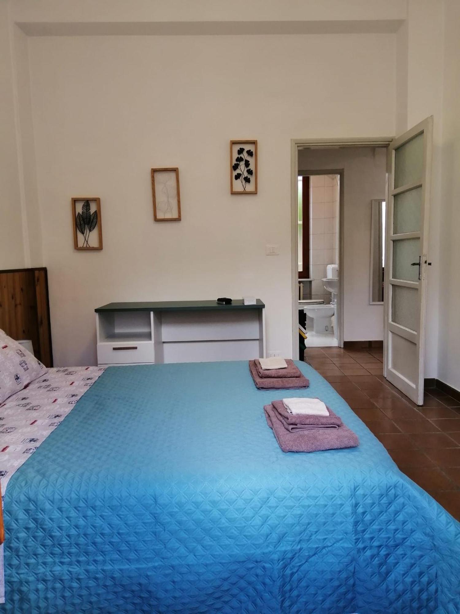 Guest House Montebello Asti Buitenkant foto